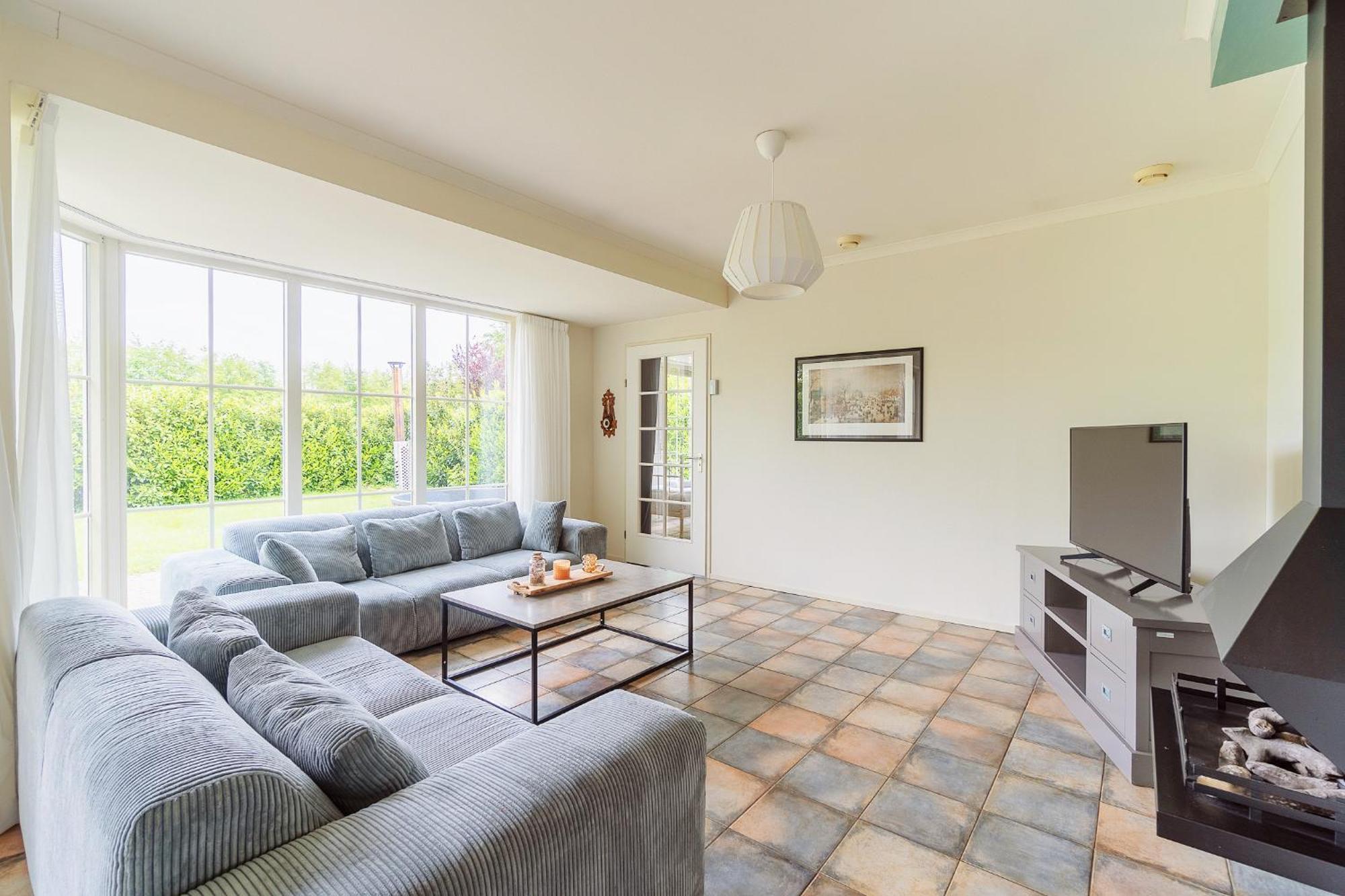 Comfort Villa For 8 People Zeewolde Eksteriør bilde