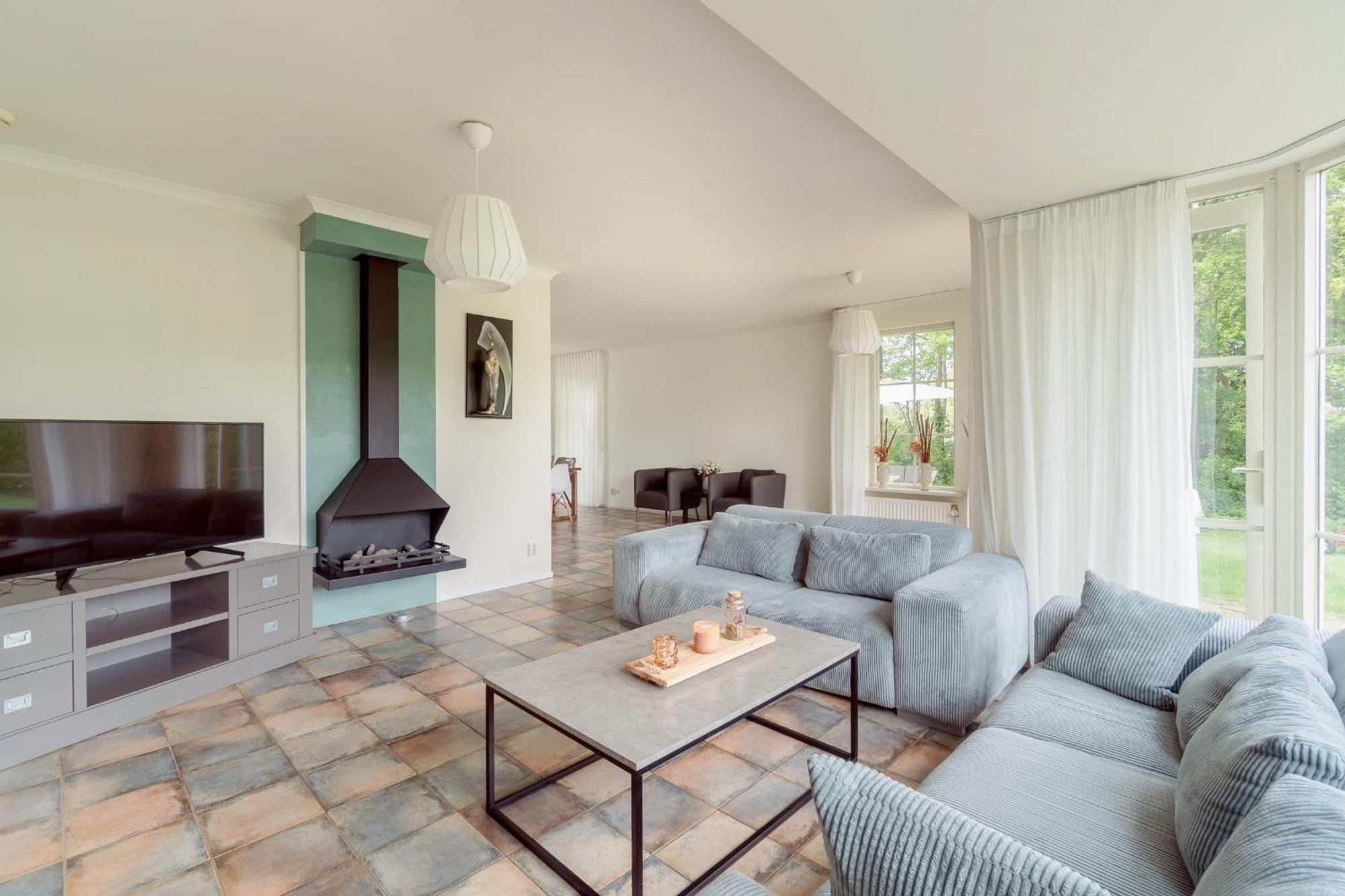 Comfort Villa For 8 People Zeewolde Eksteriør bilde